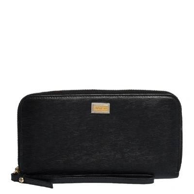 Pre-owned Dolce & Gabbana Black Leather Zip Around Continental Wallet