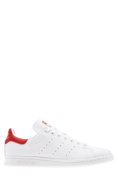 Adidas Originals Stan Smith Trainer In White