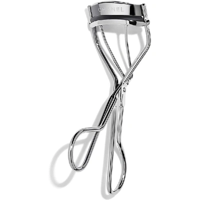 Chanel Le Recourbe Cils De  Eyelash Curler