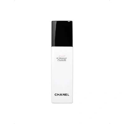 Chanel Le Lait Anti-pollution Cleansing Milk 150ml In White