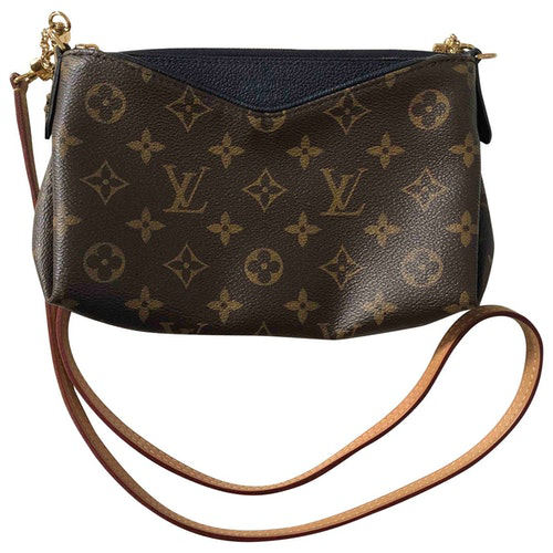 Pre-Owned Louis Vuitton Pallas Brown Cloth Clutch Bag | ModeSens