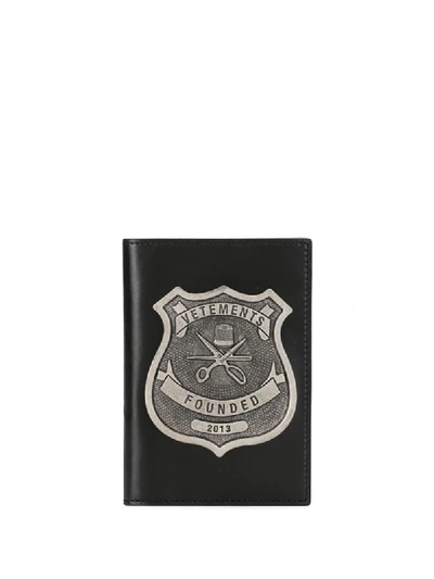 Vetements Logo Badge Card Holder In Black