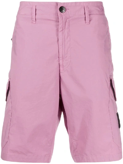 Stone Island Logo Patch Cargo Shorts In Pink