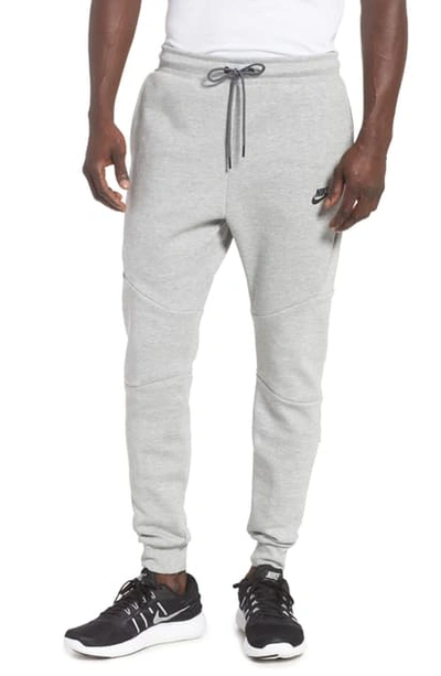 Nike Tech Fleece Jogger Pants In Gray