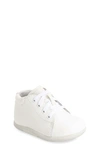 Stride Rite Elliott Boot In White