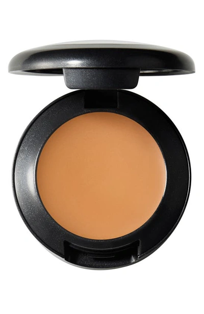 Mac Cosmetics Mac Studio Finish Broad Spectrum Spf 35 Concealer In Nw25