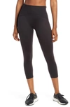 Spanxr Active Crop Leggings In Black