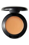 Mac Cosmetics Mac Studio Finish Broad Spectrum Spf 35 Concealer In Nc40