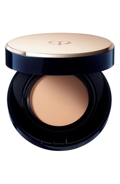 Clé De Peau Beauté Radiant Cream To Powder Foundation Spf 24 In Wb20 - Warm Beige