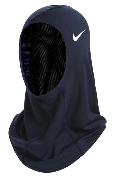 Nike Pro Hijab In Navy/ White