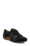 Spring Step Theone Cutout Derby Flat In Black Leather