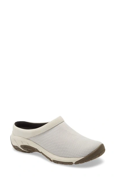Merrell Encore Breeze 4 Clog In Birch Fabric