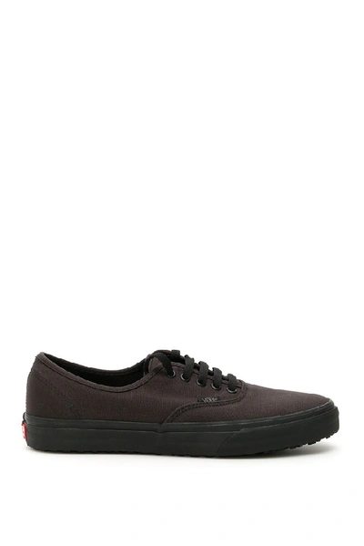 Vans Classic Lace Up Sneakers In Black