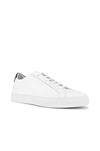 Common Projects Round-toe Low-top Leather Sneaker With Flat Sole In White & Black