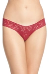 Hanky Panky Signature Lace Low Rise Thong In Cranberry