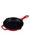 LE CREUSET SIGNATURE HANDLE 9 INCH ENAMEL CAST IRON SKILLET,LS2024-2367