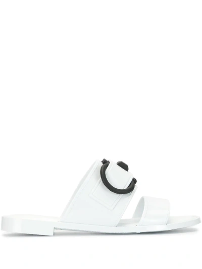 Ferragamo Gancini Logo凉鞋 In White