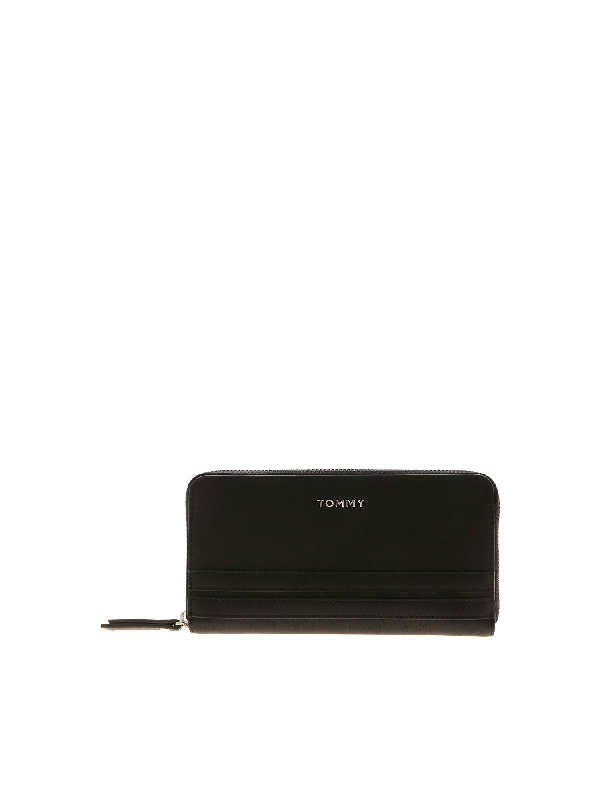 tommy hilfiger black leather wallet