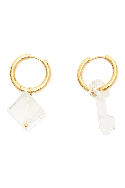Timeless Pearly Mismatched Earrings In Gold