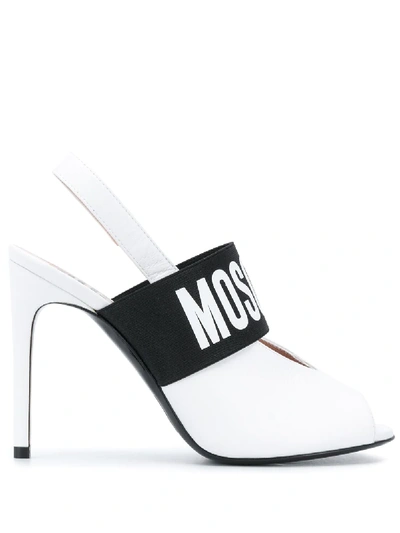Moschino Logo松紧带高跟鞋 In White