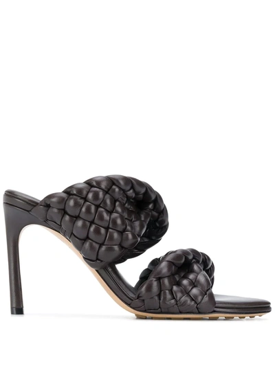 Bottega Veneta Bv Curve Sandals In Black