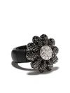dressing gownRTO DEMEGLIO 18KT WHITE AND BLACK GOLD FLOWER DIAMOND RING