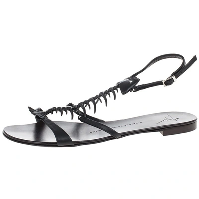 Pre-owned Giuseppe Zanotti Black Fishbone Flat Sandals Size 38.5
