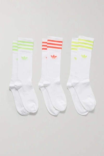 Adidas Originals Set Of Three Striped Ribbed Cotton-blend Socks In White