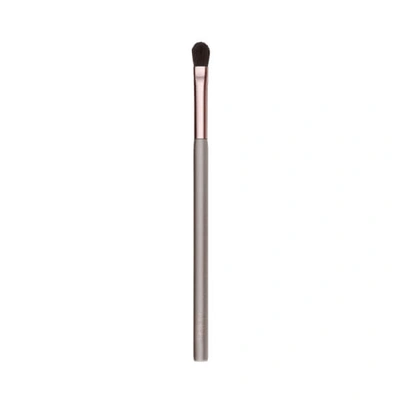 Delilah Eyeshadow Brush