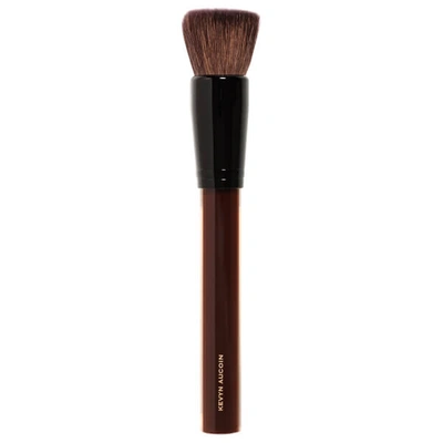 Kevyn Aucoin The Soft Buff Brush