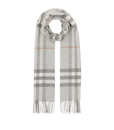 Burberry Giant Icon Check Cashmere Scarf In Light Grey
