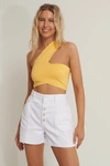 ANIKA TELLER X NA-KD WRAPPED CROP TOP YELLOW