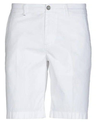 Re-hash Re_hash Man Shorts & Bermuda Shorts White Size 36 Cotton, Elastane In White