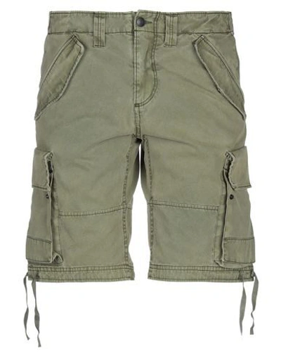 Zadig & Voltaire Man Shorts & Bermuda Shorts Military Green Size 26 Cotton, Polyamide