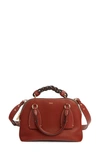 Chloé Daria Medium Leather Shoulder Bag In Brown