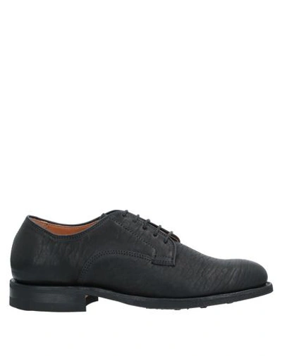 Viberg Laced Shoes In Black