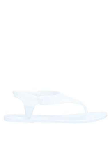 calvin klein flipflops