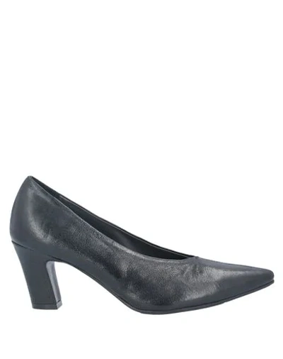 Fiorifrancesi Pumps In Black