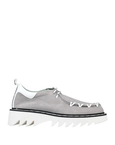 Attimonelli's Laced Shoes In Grey