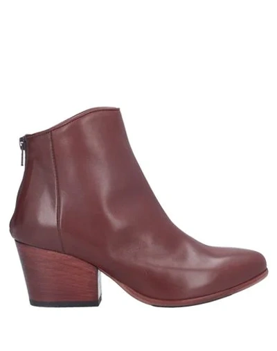 Fiorifrancesi Ankle Boots In Maroon