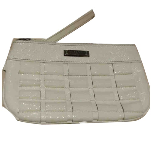 Pre-Owned Burberry White Patent Leather Clutch Bag | ModeSens