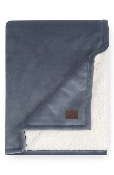 UGG UGG(R) BLISS FUZZY THROW,38711