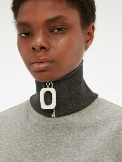 売り切り価格！ Jw anderson neck band Jw Anderson Jwa Neckband In Grey | ModeSens