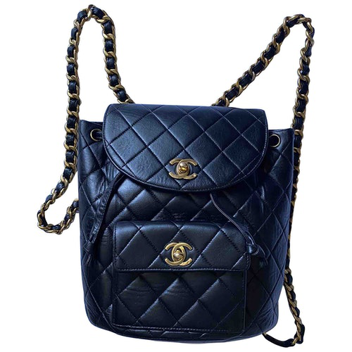 chanel black leather backpack