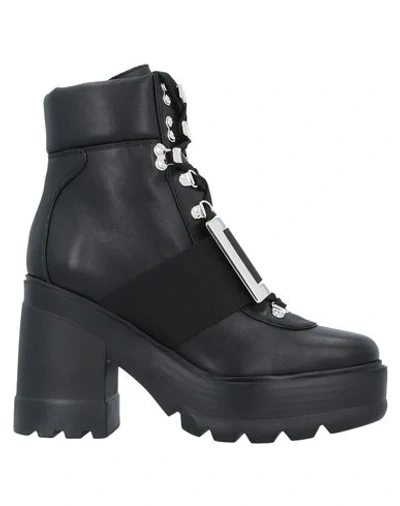 Roger Vivier Ankle Boots In Black