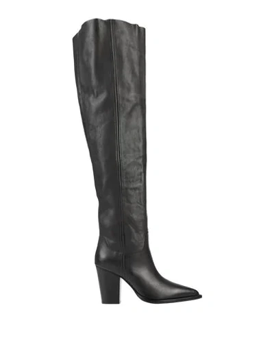 Circus Hotel Knee Boots In Black