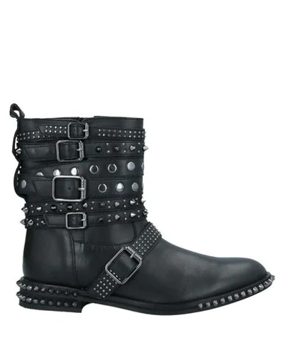 Twinset Ankle Boots In Black