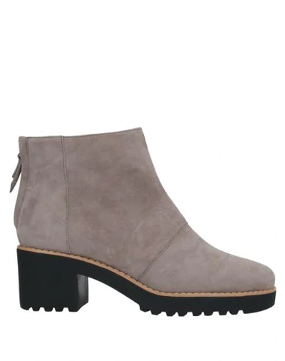 Hogan Ankle Boots In Grey