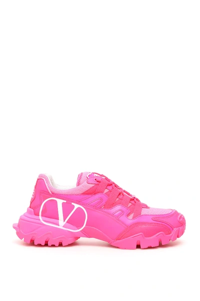 Valentino Garavani Climbers Vlogo Sneakers In Fuchsia,pink