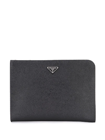 Prada Triangular Enamelled Logo Clutch In Schwarz